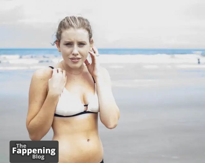 lindsley-register-nude-and-sexy-photo-collection-1782-the-fappening-pics_