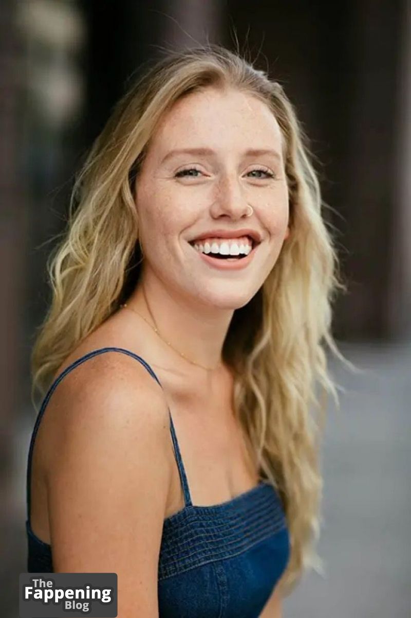 lindsley-register-nude-and-sexy-photo-collection-2939-the-fappening-pics_