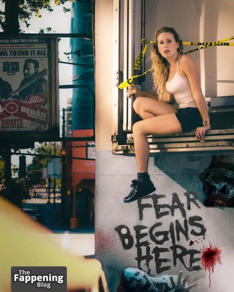 lindsley-register-nude-and-sexy-photo-collection-3086-the-fappening-pics_