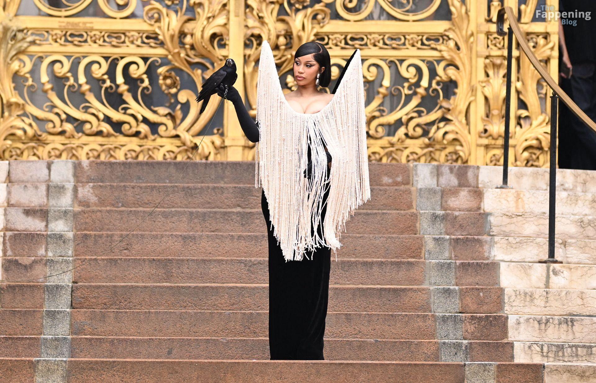cardi-b-sexy-1-the-fappening-pics_-1