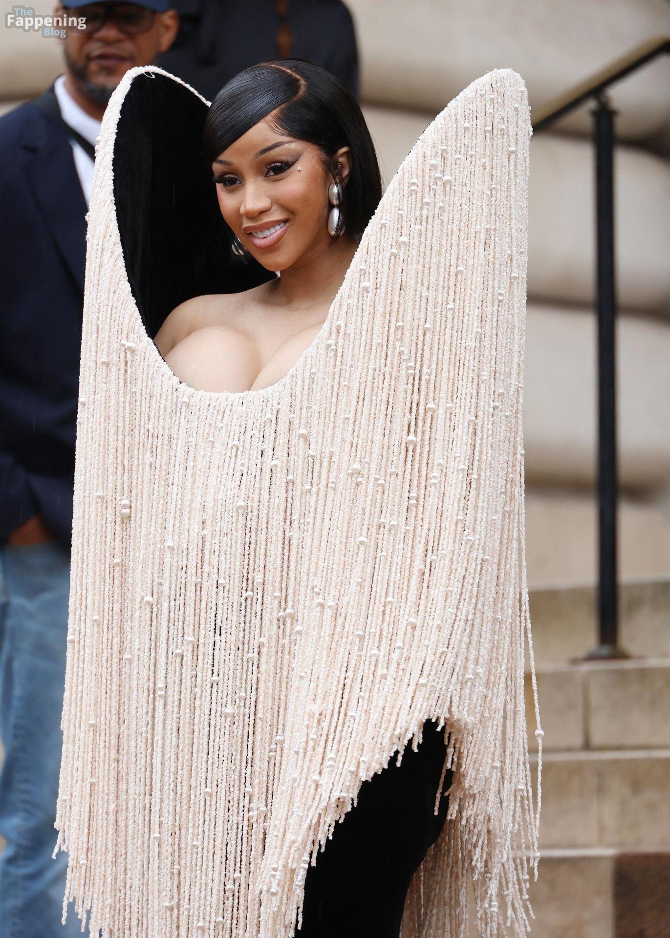 cardi-b-sexy-133-the-fappening-pics_