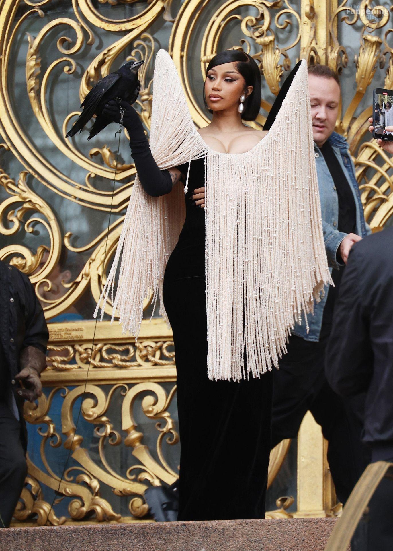 cardi-b-sexy-139-the-fappening-pics_