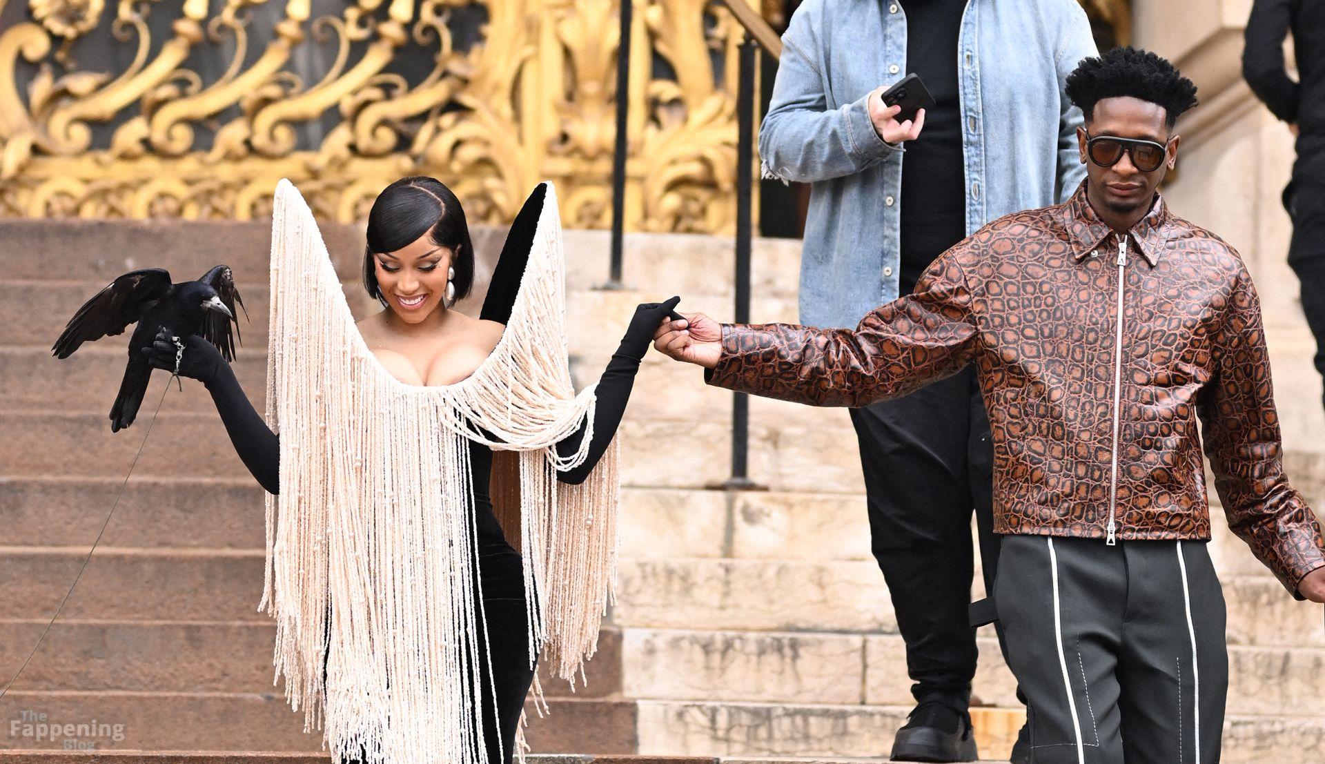 cardi-b-sexy-2-the-fappening-pics_-1
