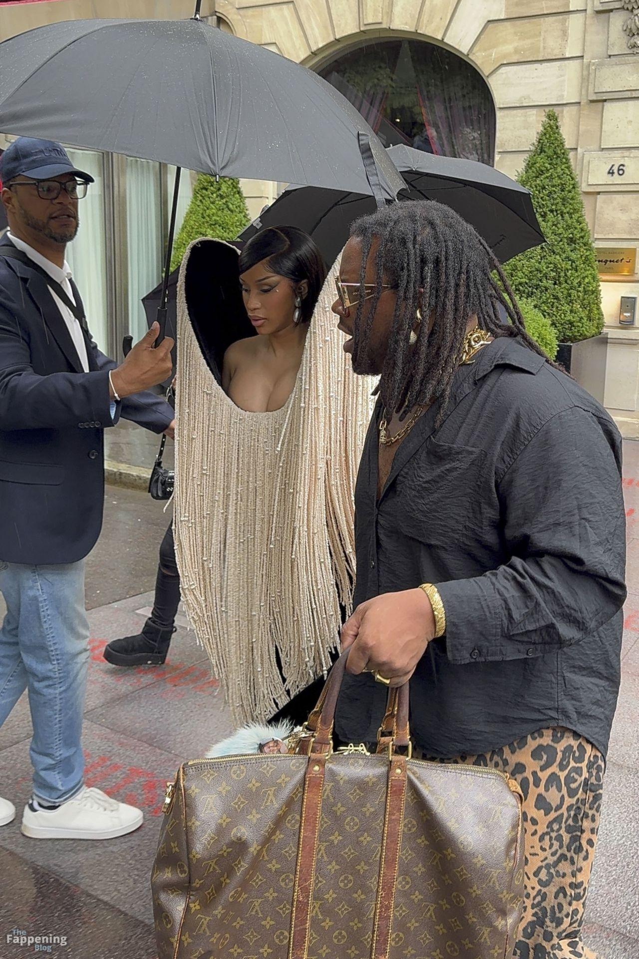 cardi-b-sexy-68-the-fappening-pics_-1