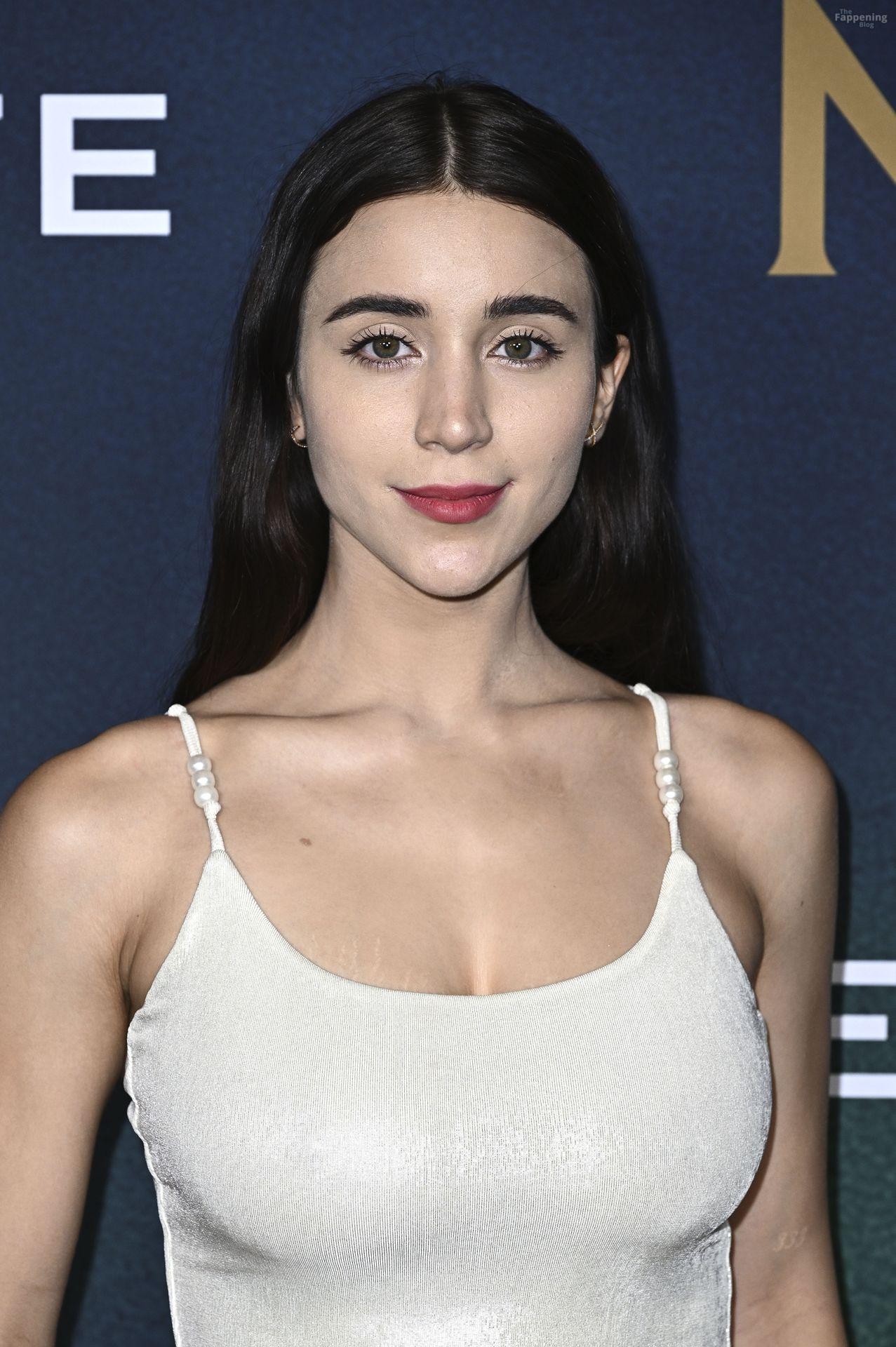 caylee-cowan-sexy-7-the-fappening-pics_
