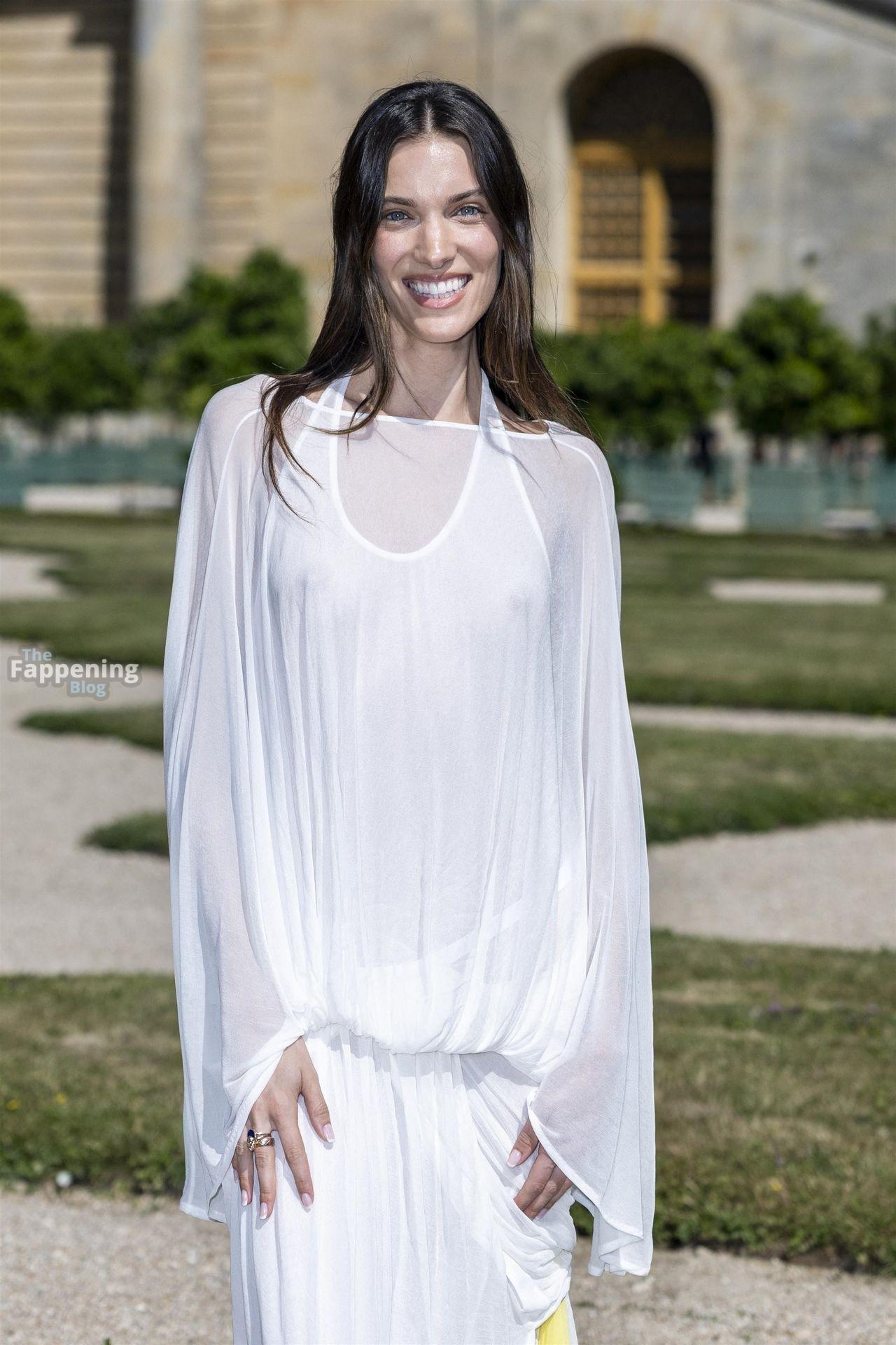 charlotte-cardin-nude-27-the-fappening-pics_