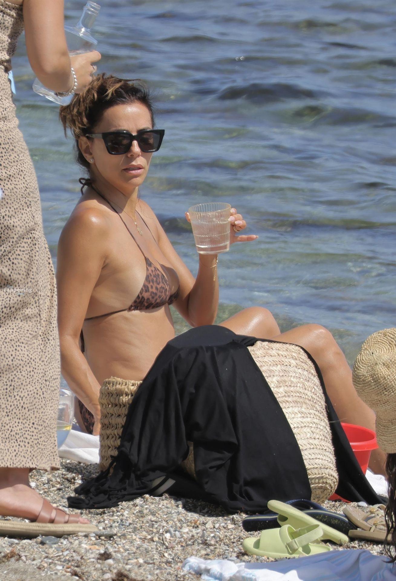 eva-longoria-sexy-60-the-fappening-pics
