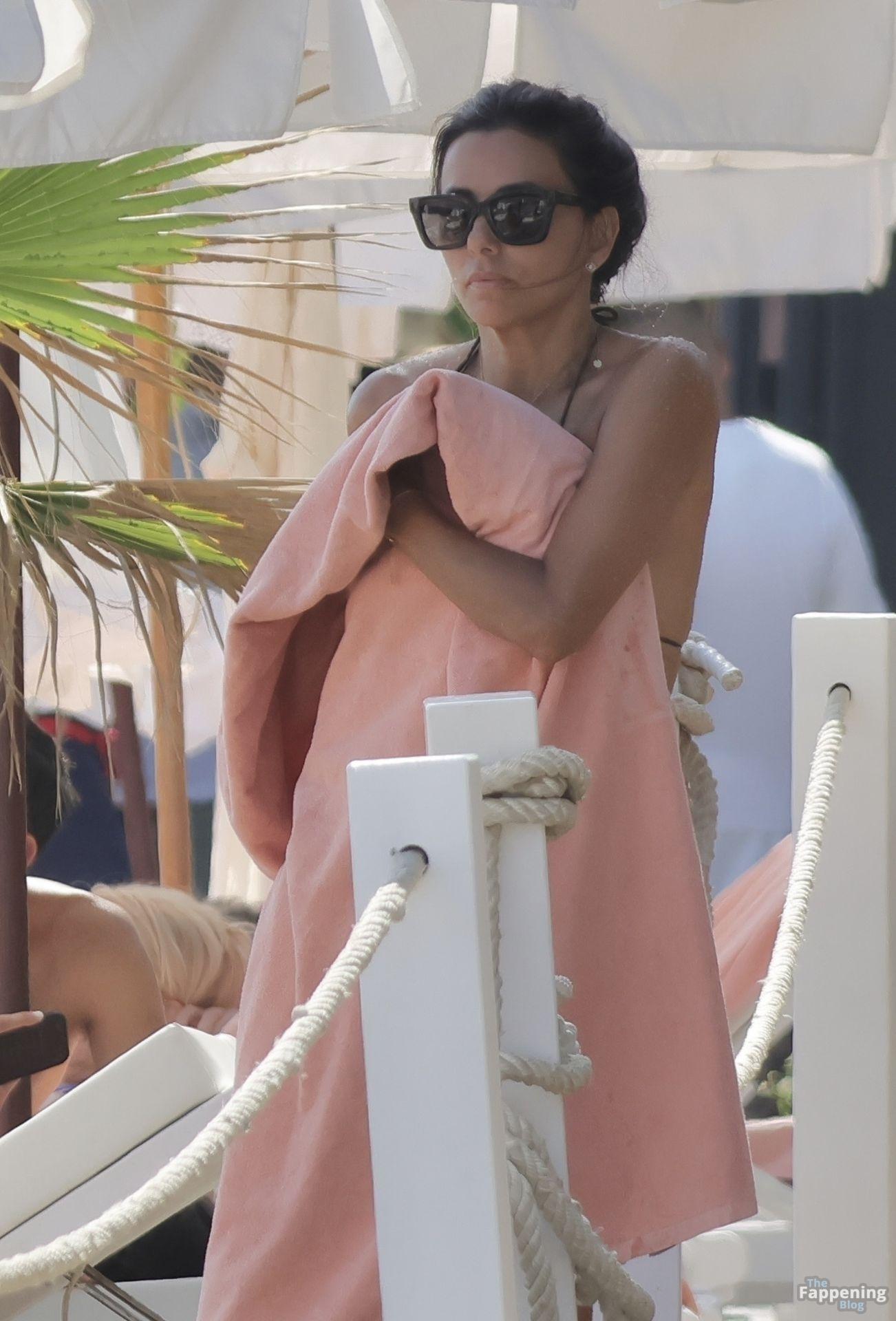 eva-longoria-sexy-68-the-fappening-pics