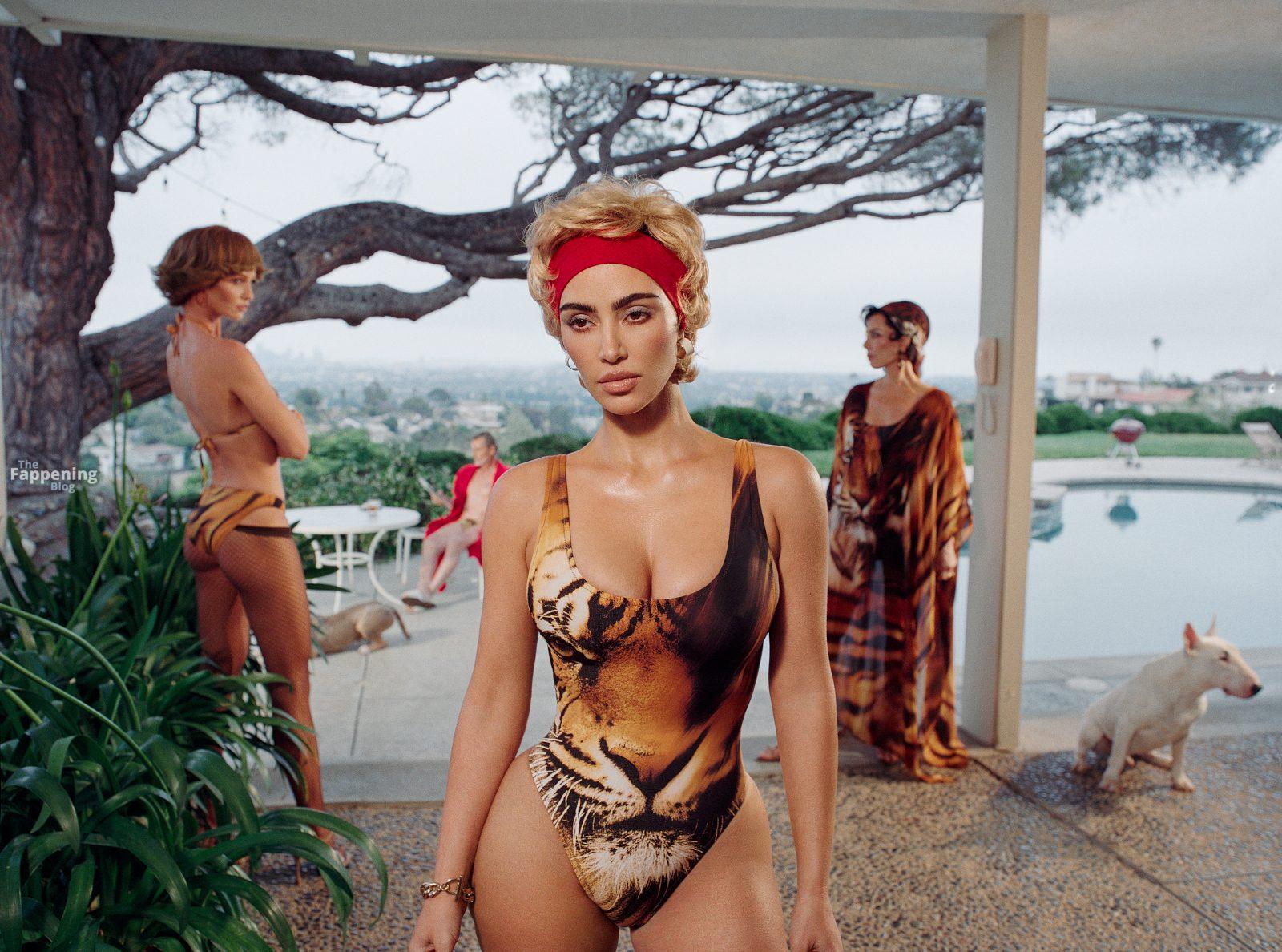 kim-kardashian-skims-cleavage-ass-bikini-shoot-009