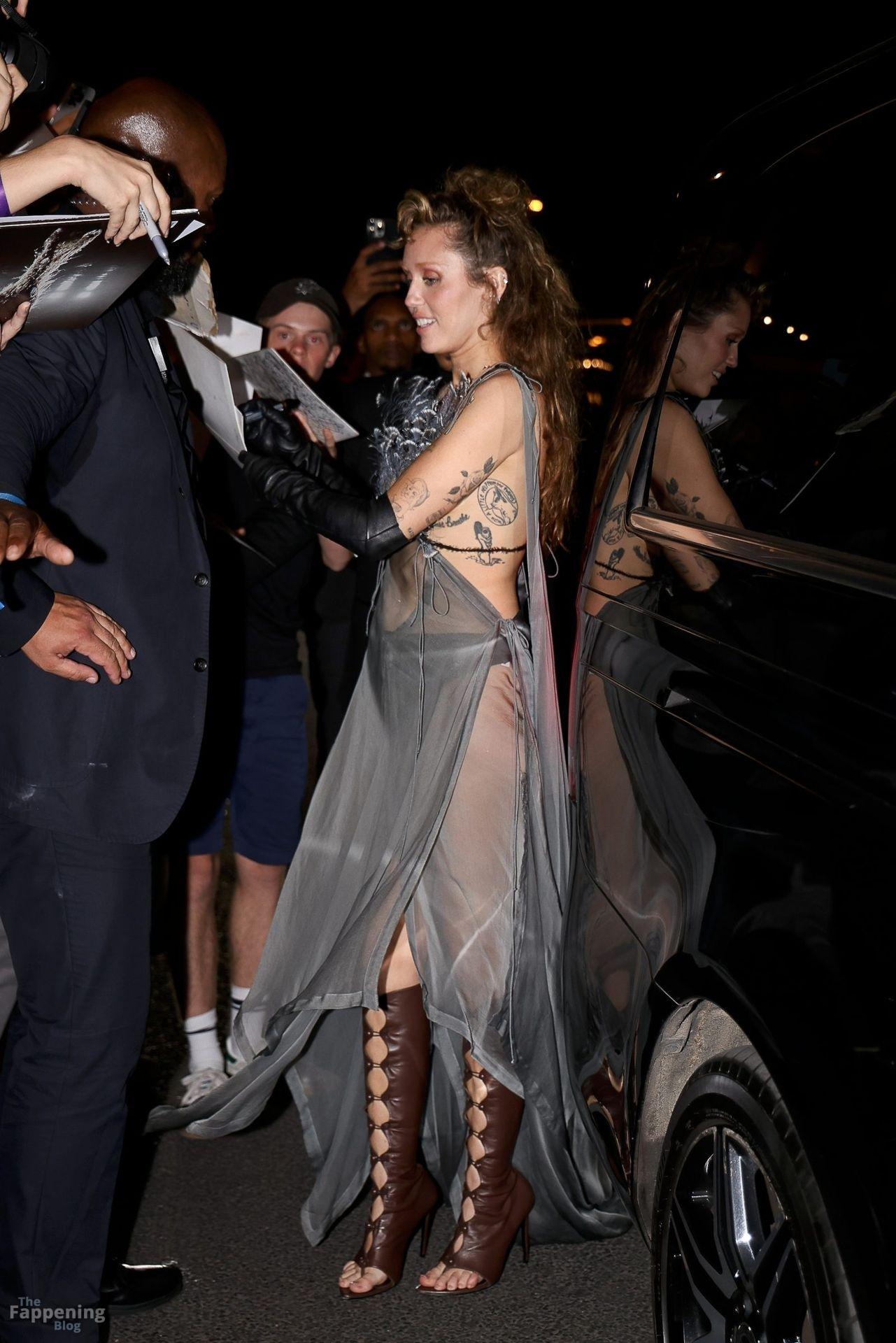 miley-cyrus-sheer-dress-paris-booty-nip-slip-012-the-fappening-pics_