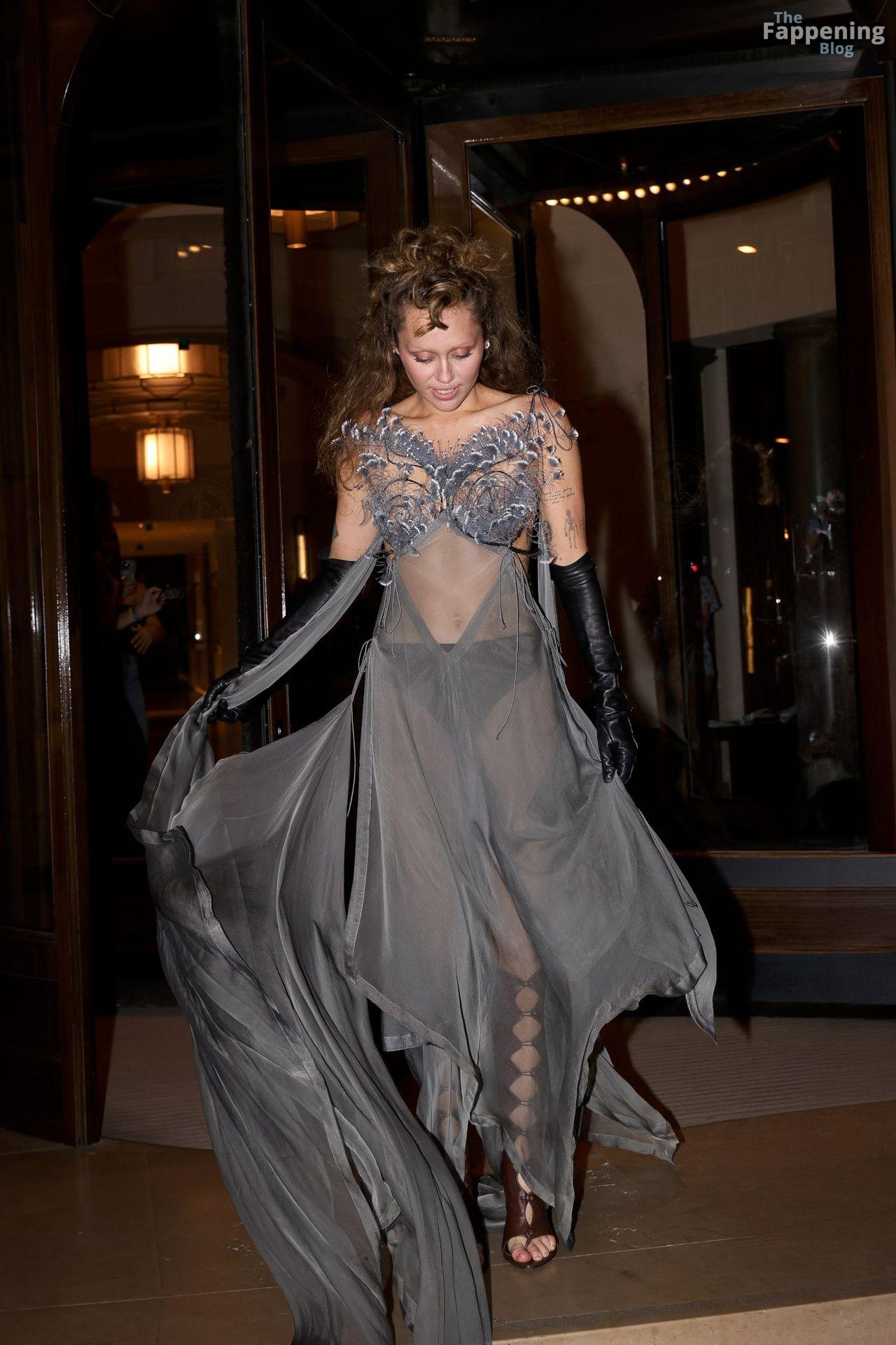 miley-cyrus-sheer-dress-paris-booty-nip-slip-017-the-fappening-pics_