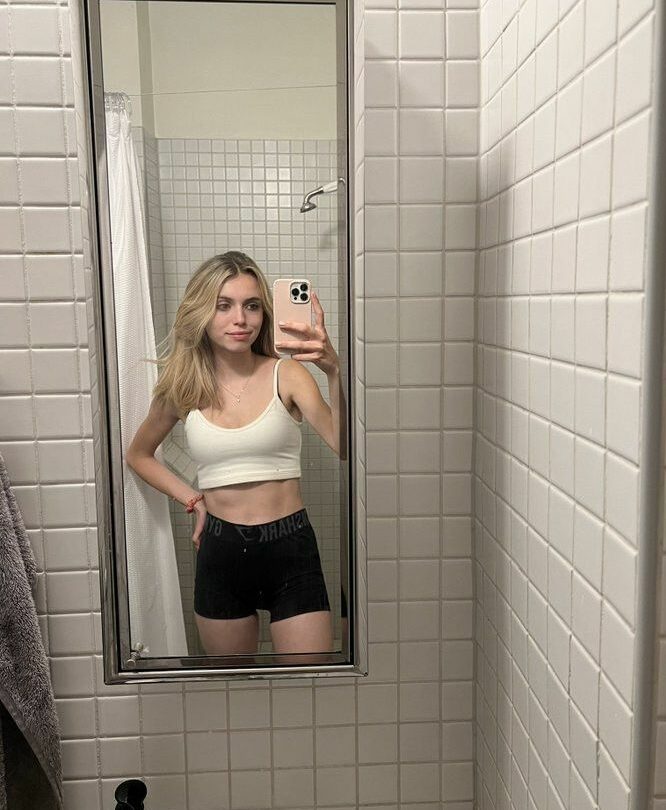 anna-cramling-leaked-83509-the-fappening-pics_-e1754895574495