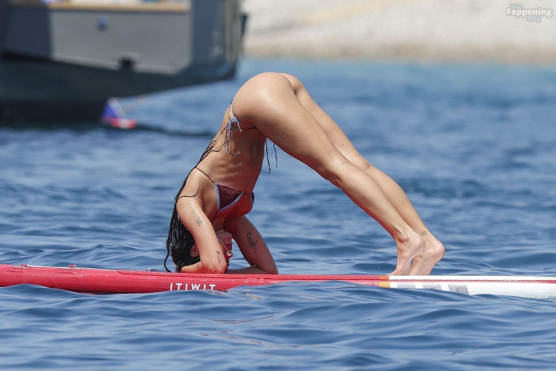 dua-lipa-sexy-6-the-fappening-pics_