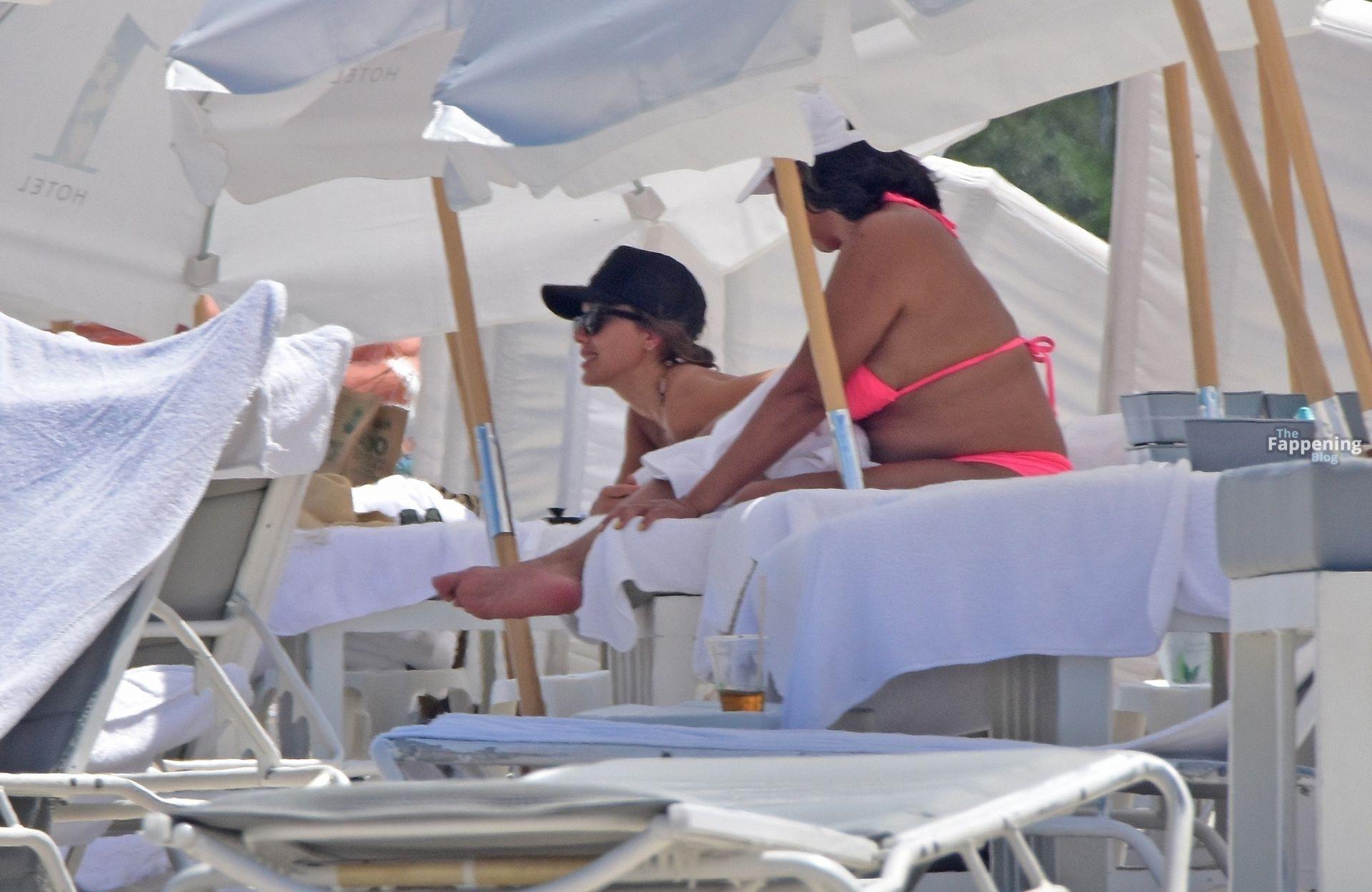 jessica-alba-sexy-59-the-fappening-pics_