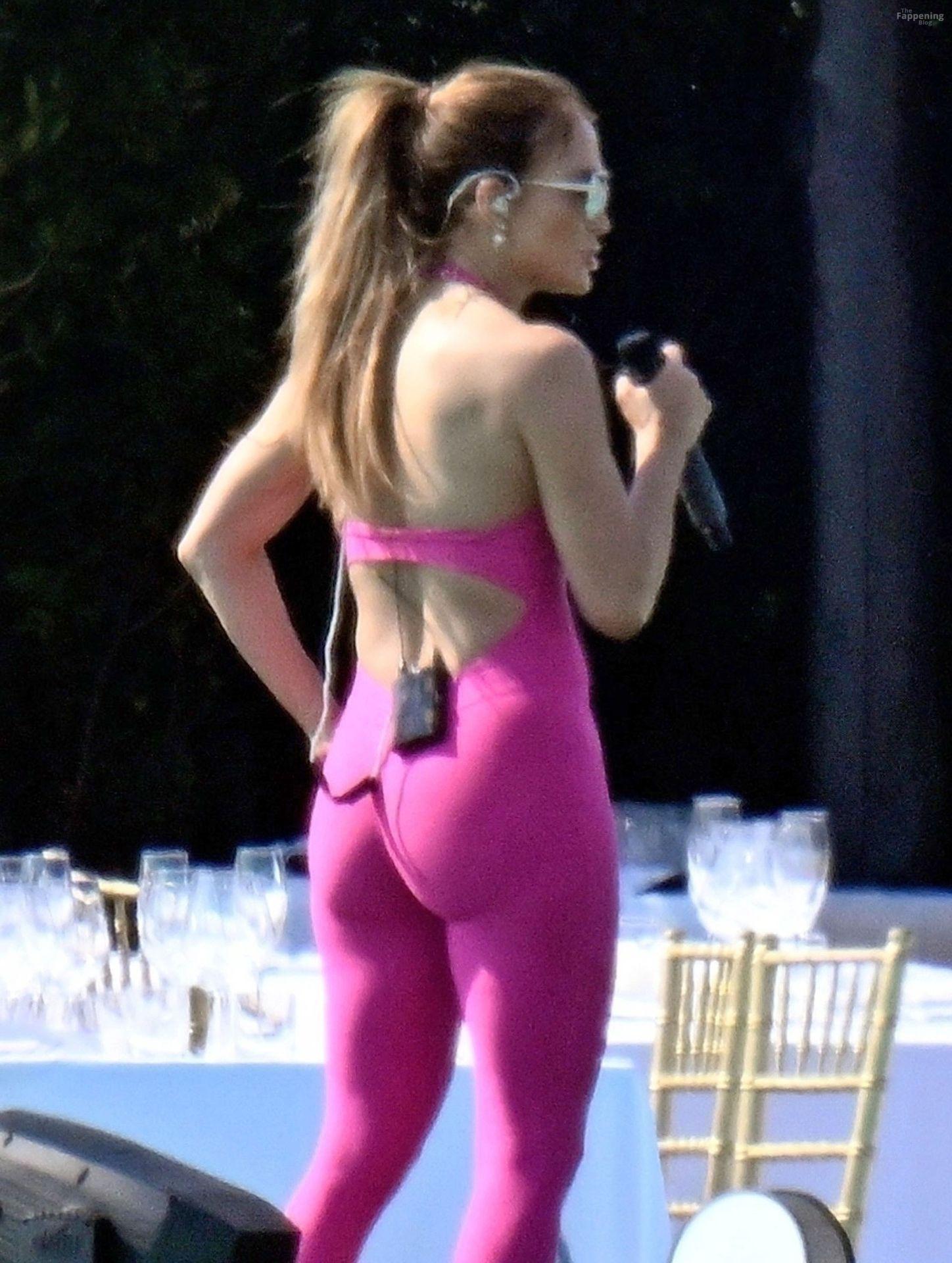 jlo-hot-13-the-fappening-pics_
