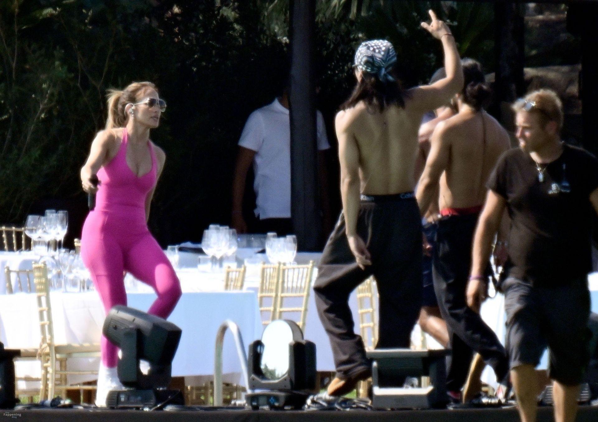 jlo-hot-15-the-fappening-pics_