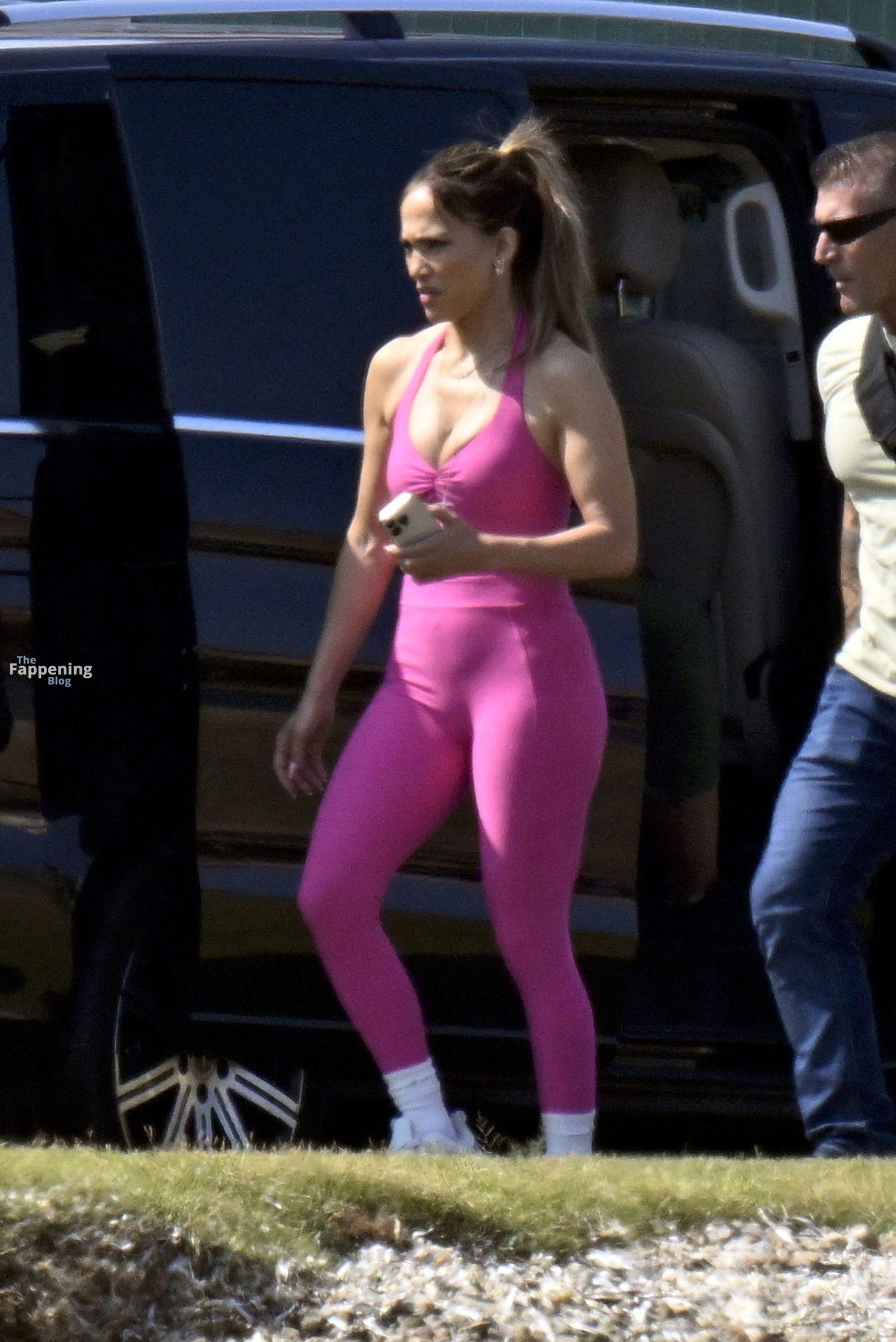 jlo-hot-152-the-fappening-pics_