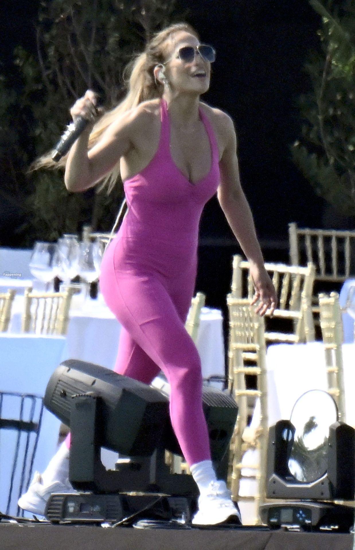 jlo-hot-158-the-fappening-pics_