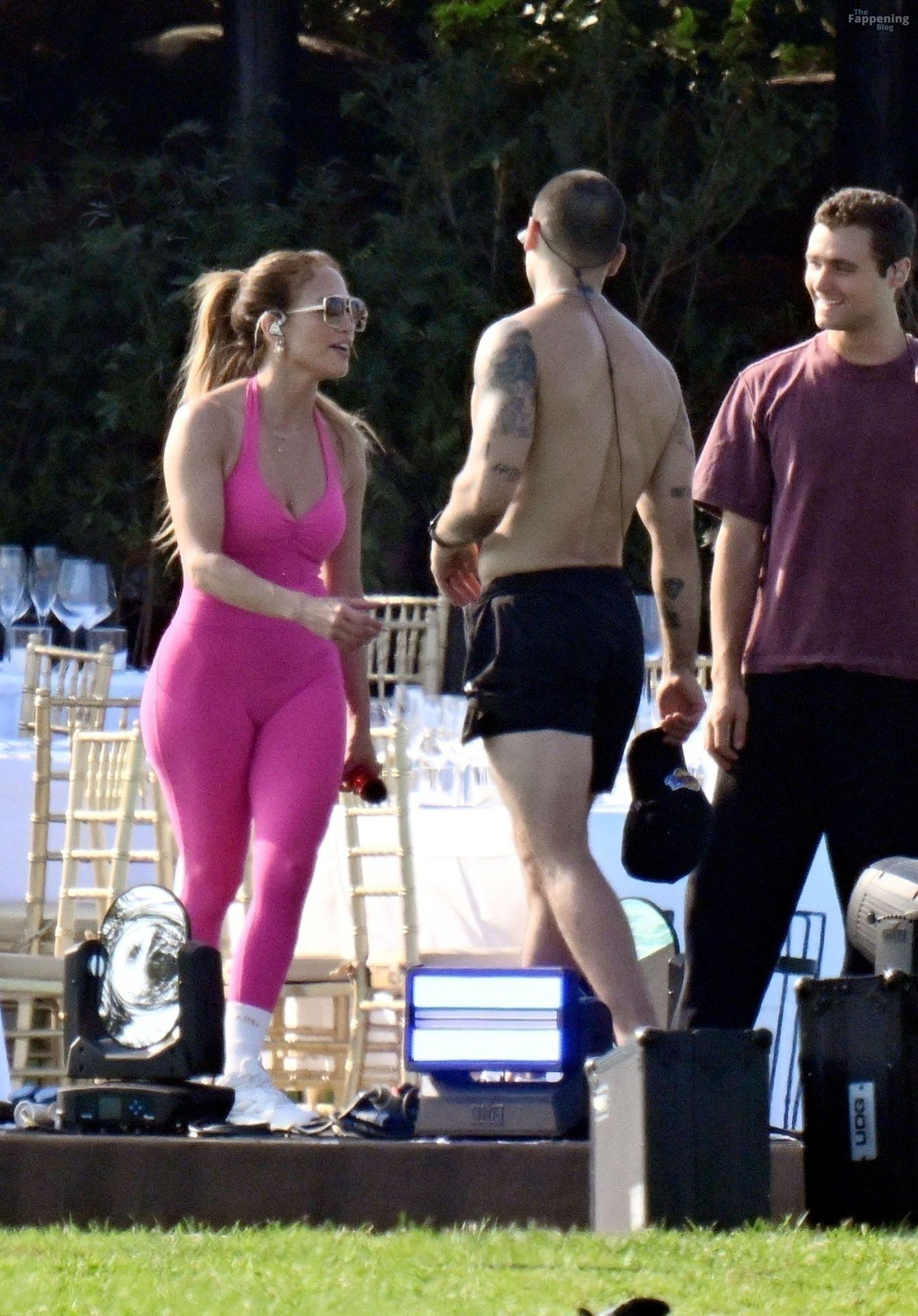 jlo-hot-27-the-fappening-pics_
