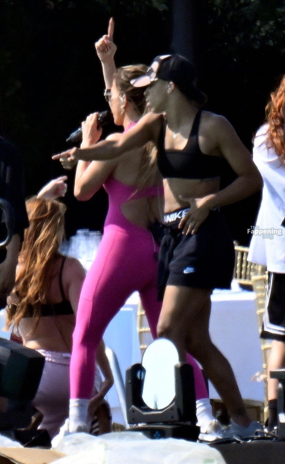 jlo-hot-65-the-fappening-pics_