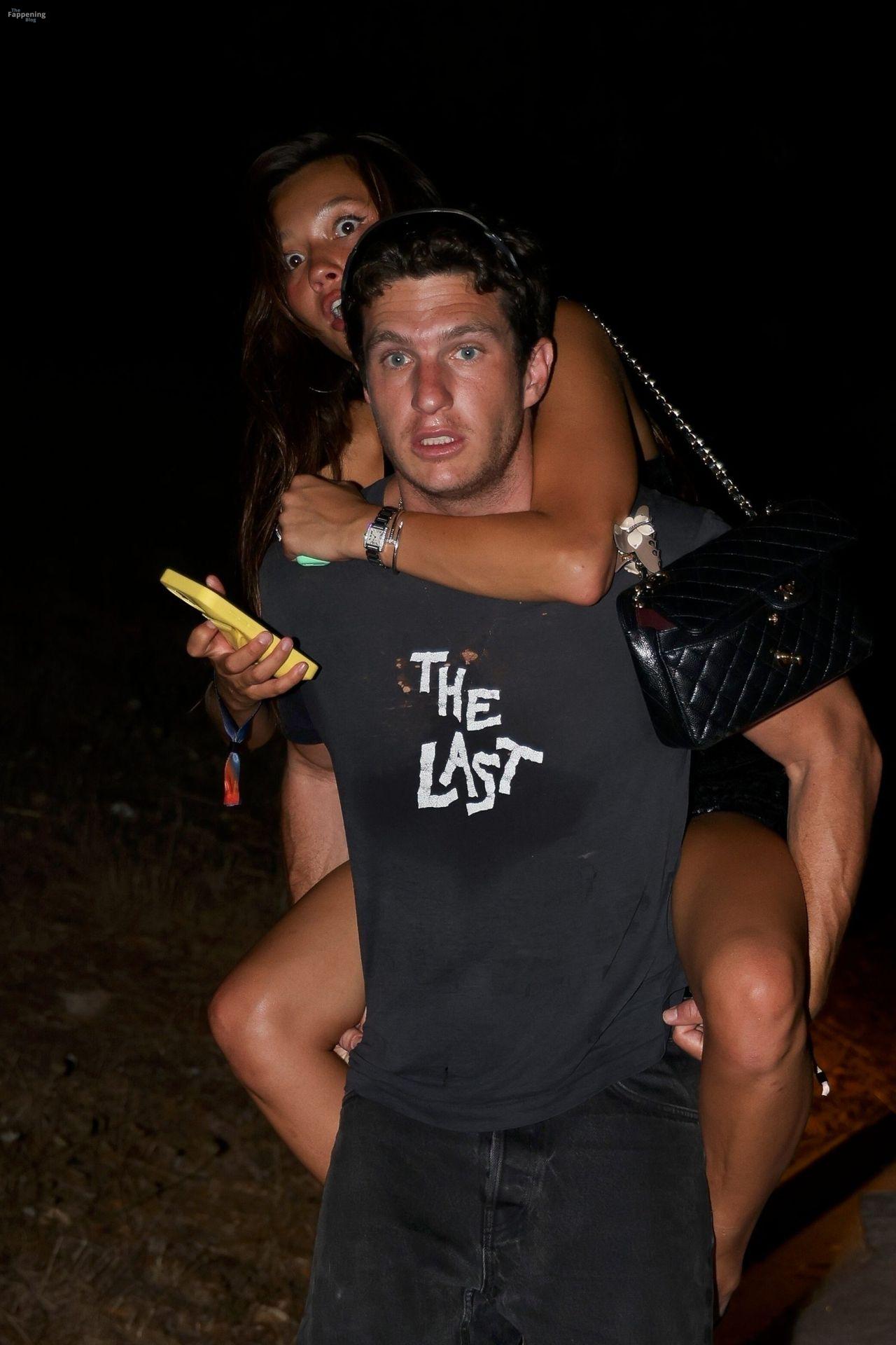 lily-chee-thong-exposed-ass-out-dress-slip-013-the-fappening-pics_