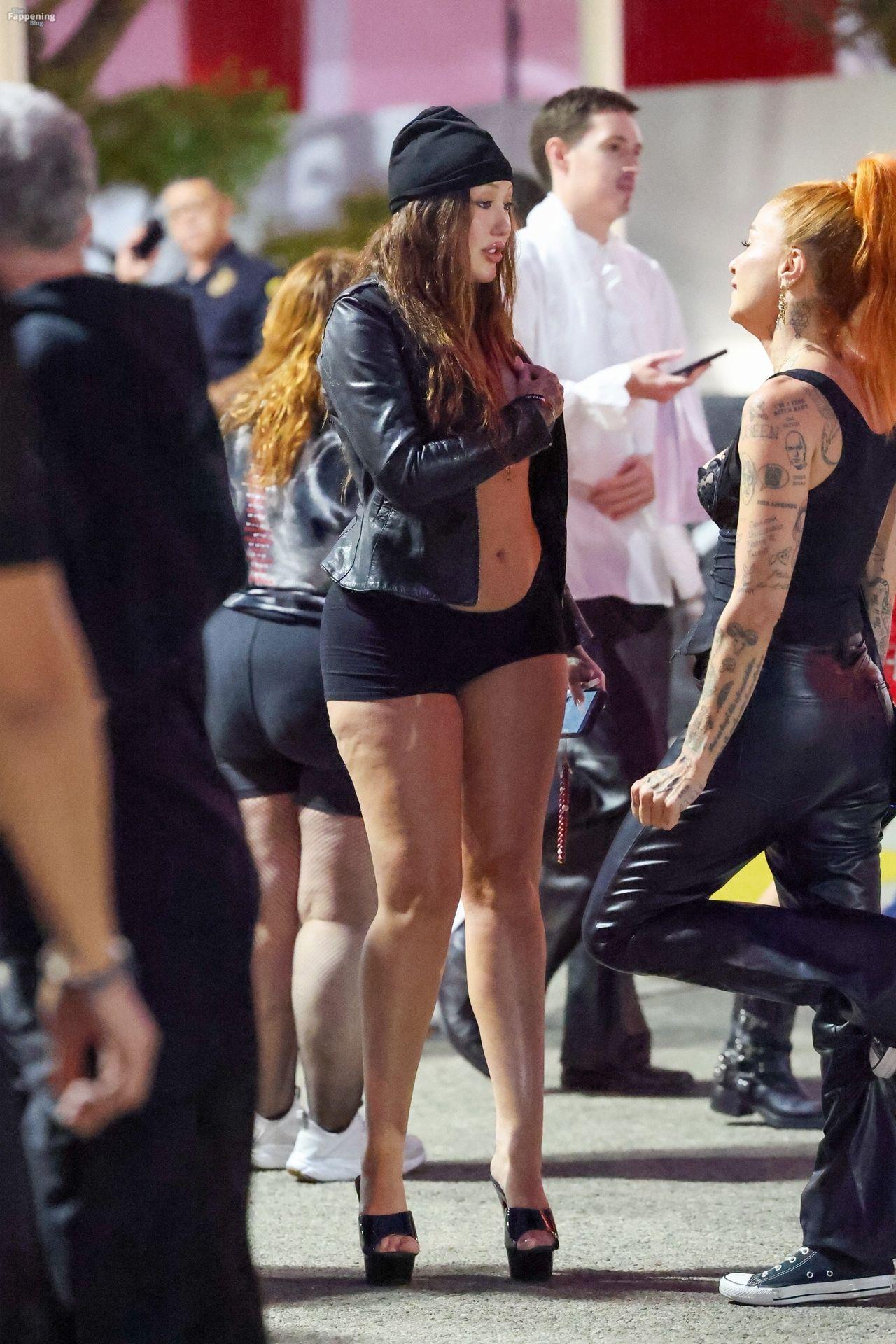 noah-cyrus-sexy-9-the-fappening-pics_