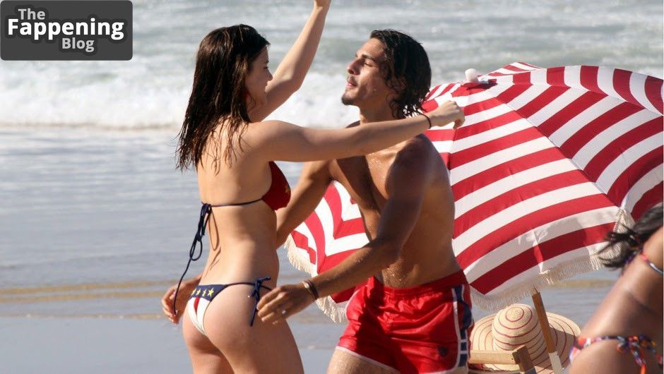 alice-wegmann-boogie-oogie-917884-the-fappening-pics_