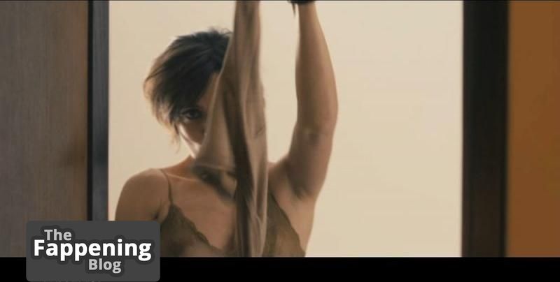 ambra-angiolini-nude-sexy-collection-40-the-fappening-pics