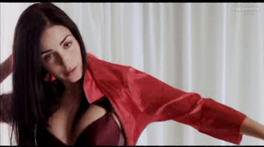 ana-serradilla-nude-sexy-19-the-fappening-pics_