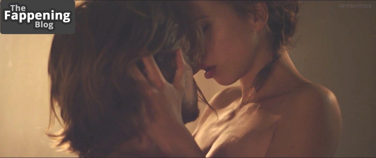 aylin-tezel-sex-szene-43236-the-fappening-pics_