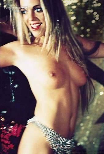 christiane-hagemann-5854-the-fappening-pics_