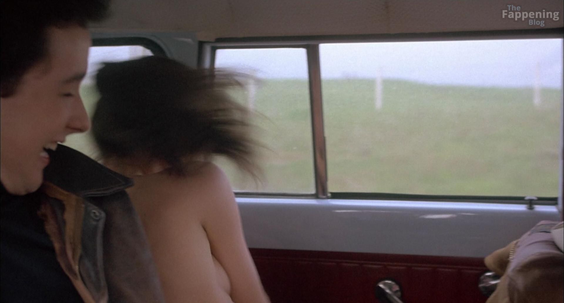 daphne-zuniga-nude-sexy-10-the-fappening-pics