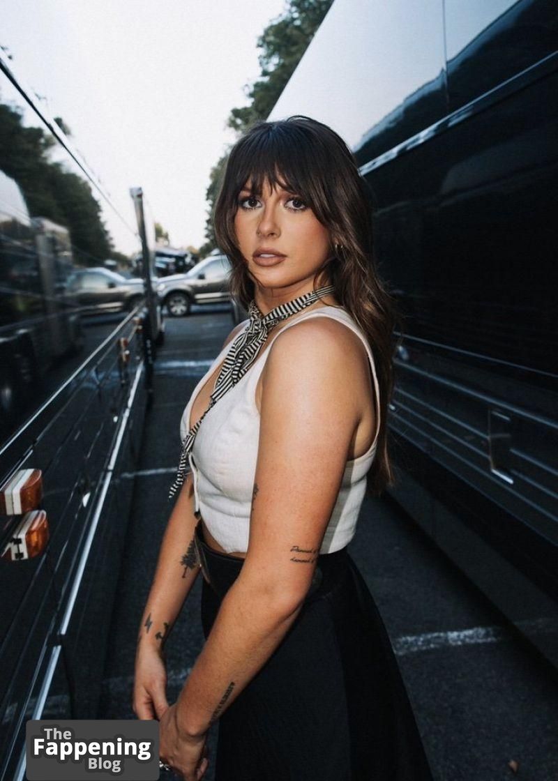 ella-langley-3-the-fappening-pics