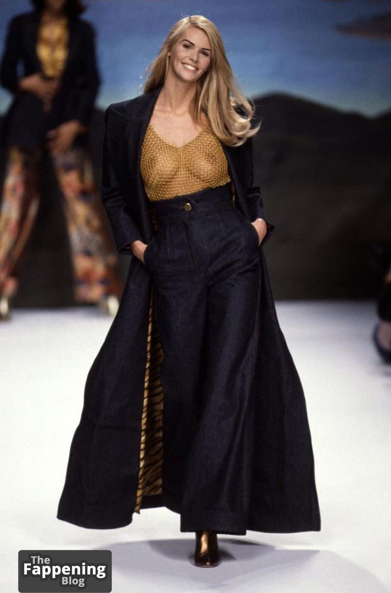 elle-macpherson-nude-sexy-2-the-fappening-pics