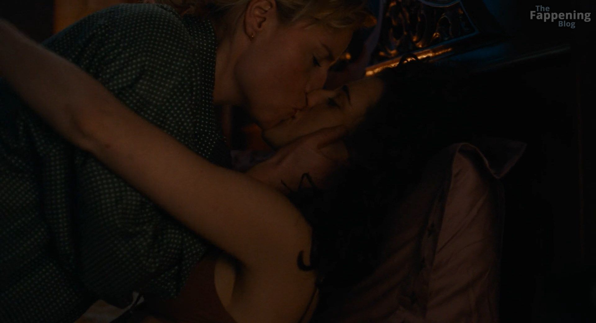 ellie-kendrick-sexy-2-the-fappening-pics