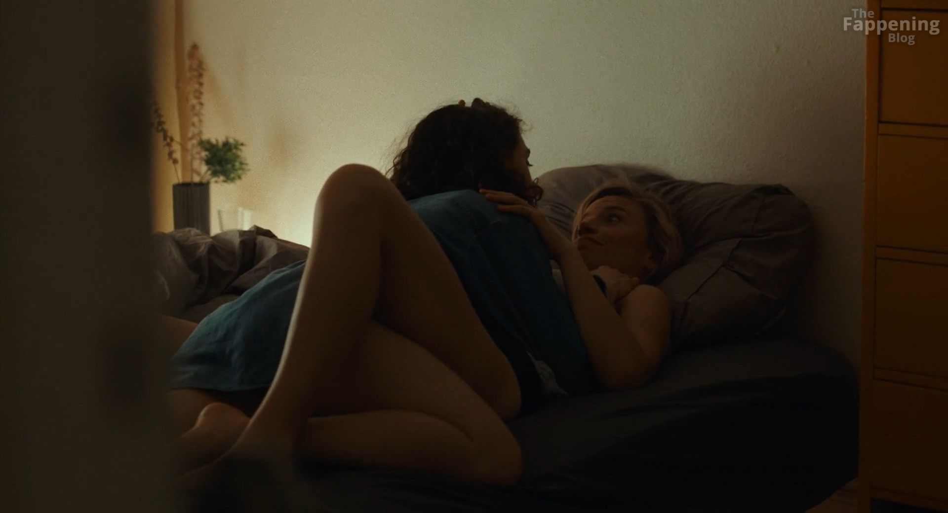 ellie-kendrick-sexy-4-the-fappening-pics