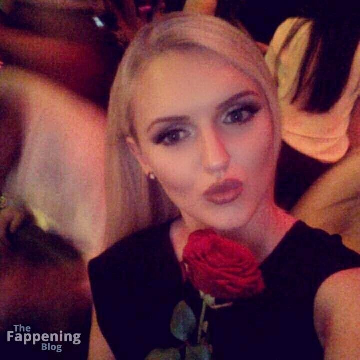 erika-dorodnova-bachelor-52744-the-fappening-pics_-1