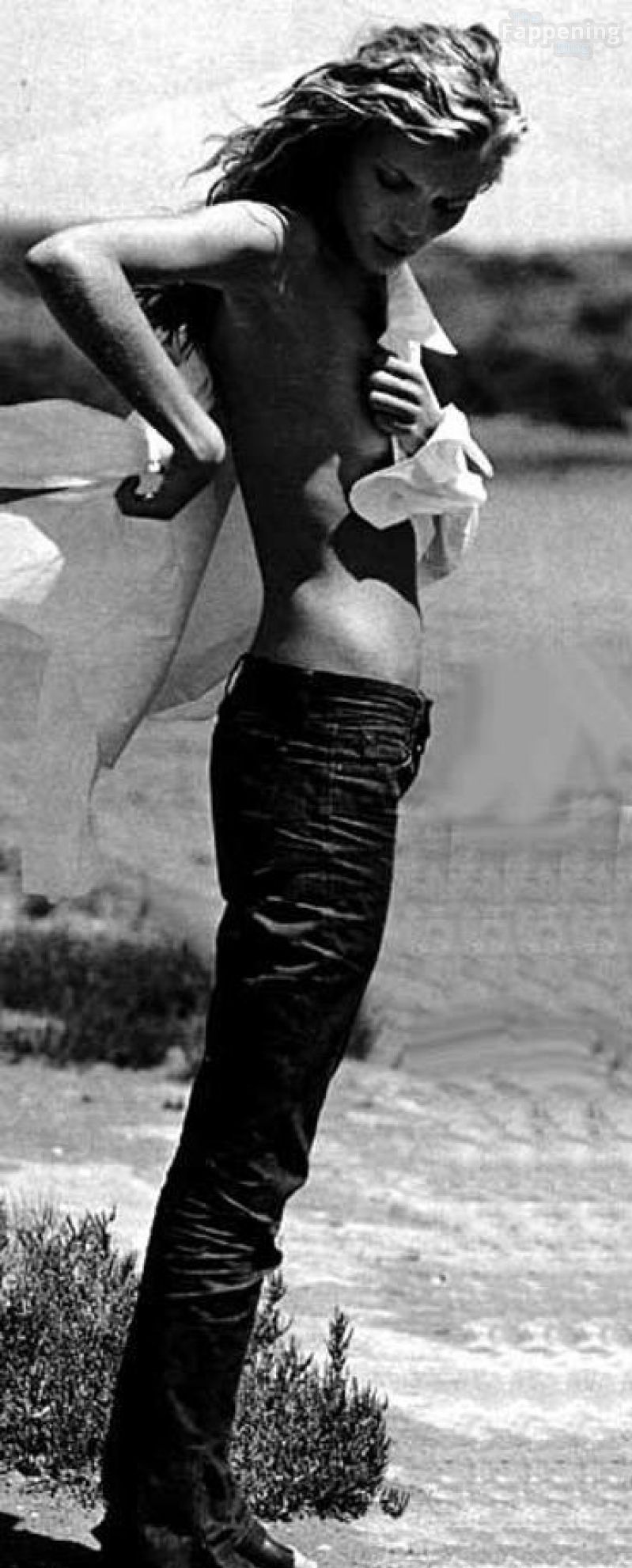 esther-canadas-nude-sexy-1-the-fappening-pics-1