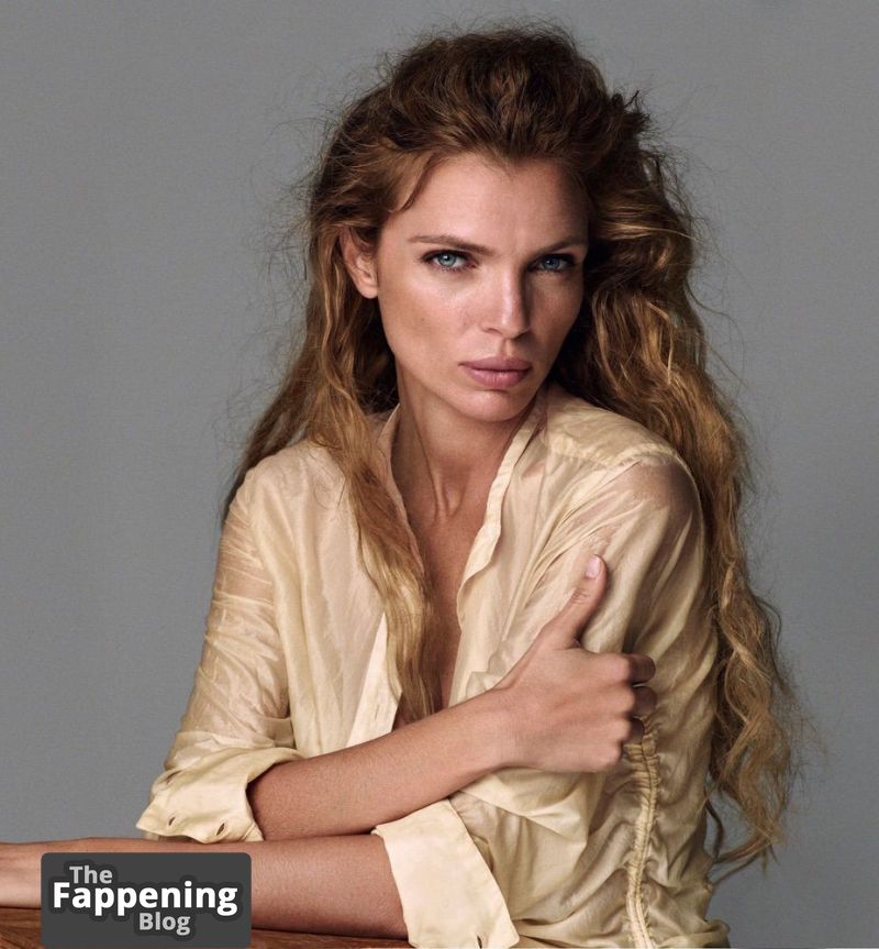 esther-canadas-nude-sexy-38-the-fappening-pics