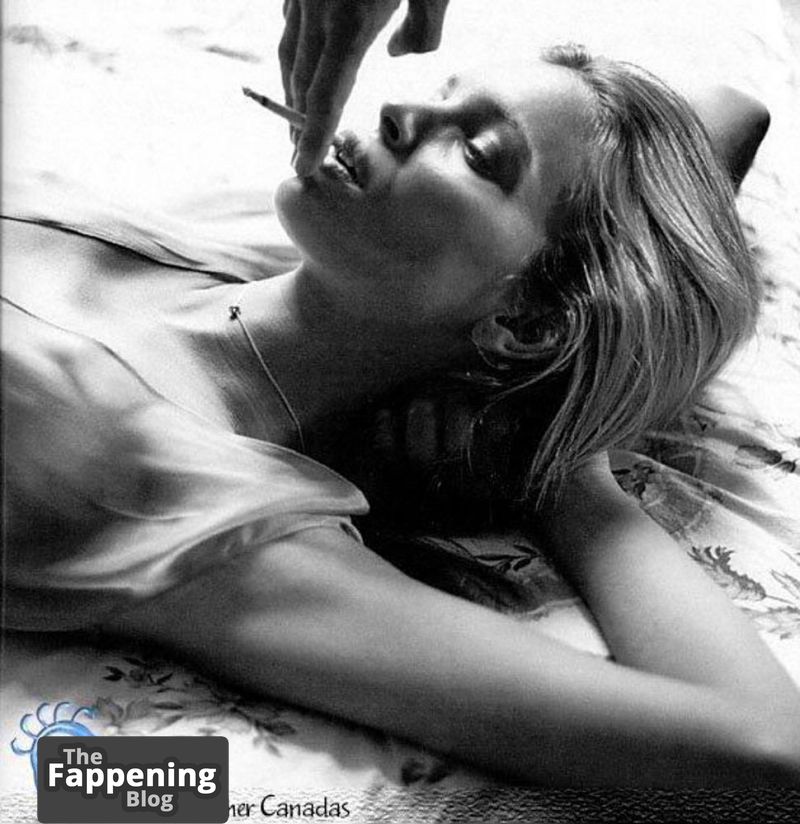 esther-canadas-nude-sexy-39-the-fappening-pics