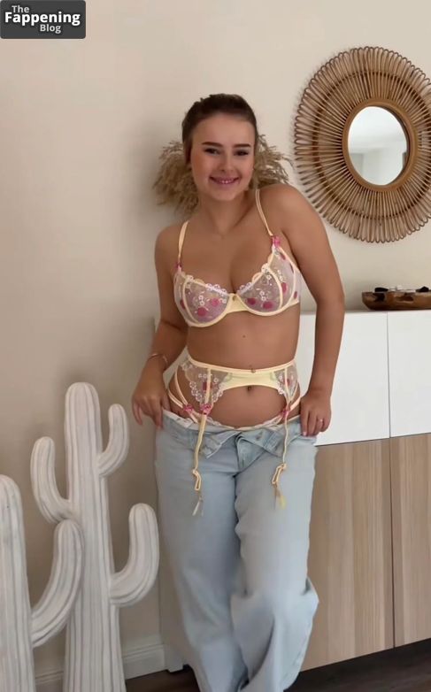 eyfreundin-lingerie-347512-the-fappening-pics_