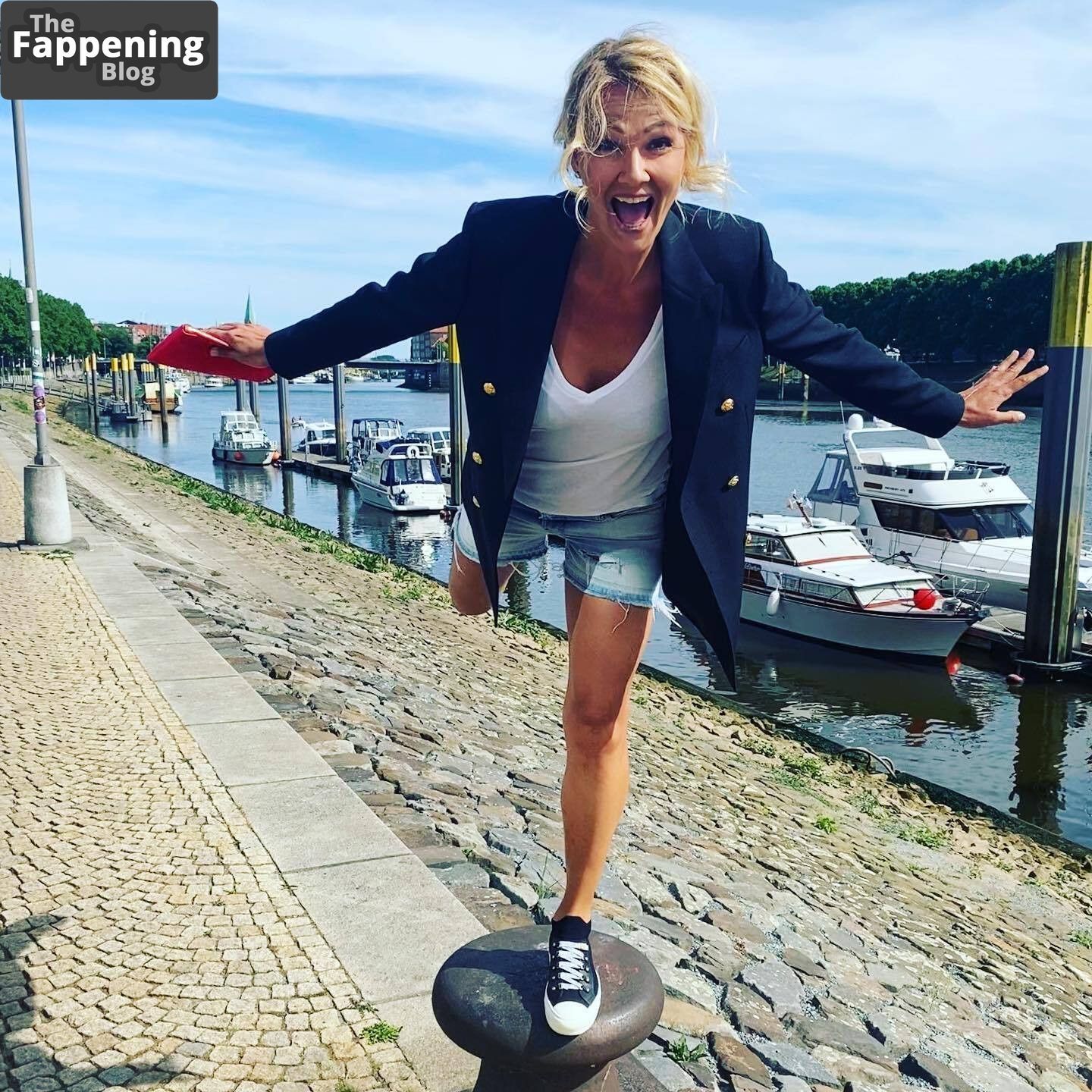 franziska-van-almsick-private-photo-7075842-the-fappening-pics_