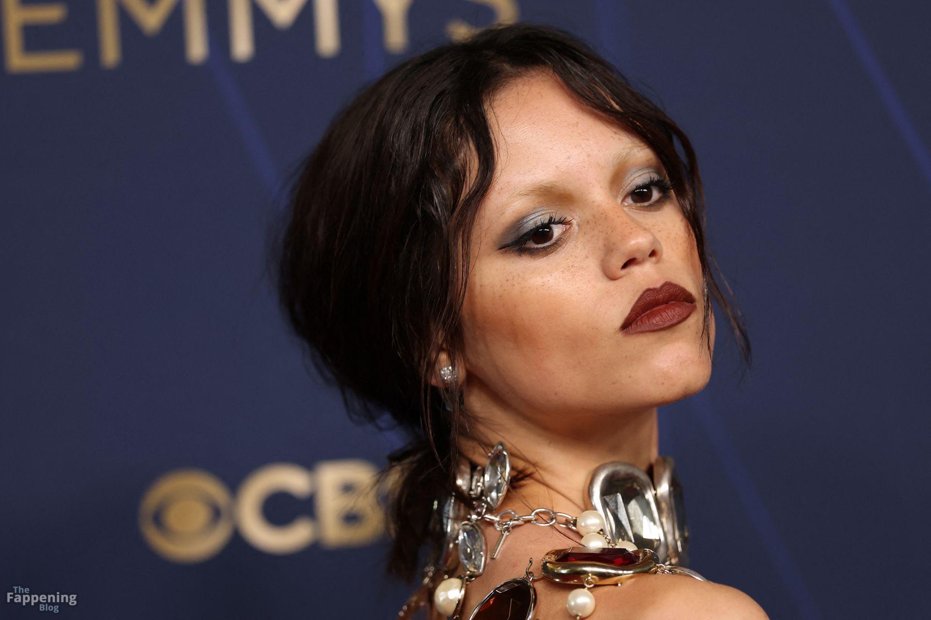 jenna-ortega-neary-nude-55-the-fappening-pics