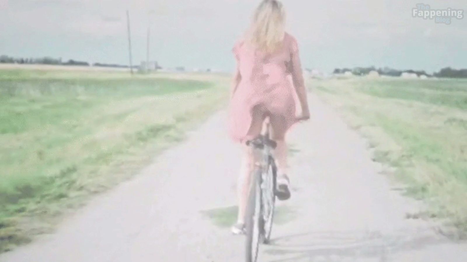 jennifer-lawrence-nude-die-my-love-008-the-fappening-pics_