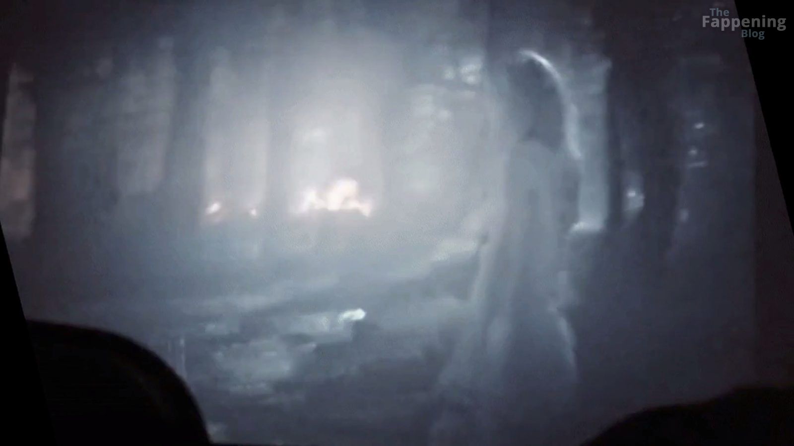 jennifer-lawrence-nude-die-my-love-010-the-fappening-pics_