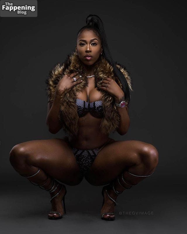 kash-doll-lingerie-882852-the-fappening-pics_