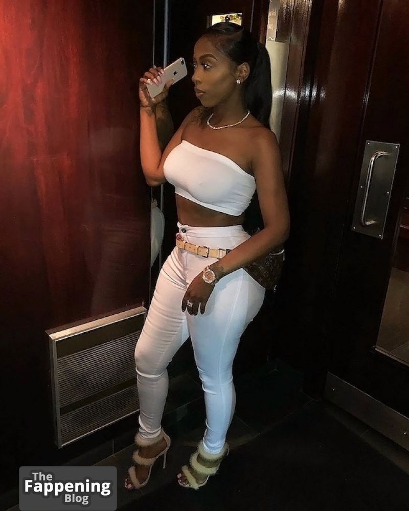 kash-doll-nude-and-sexy-photo-collection-16-the-fappening-pics