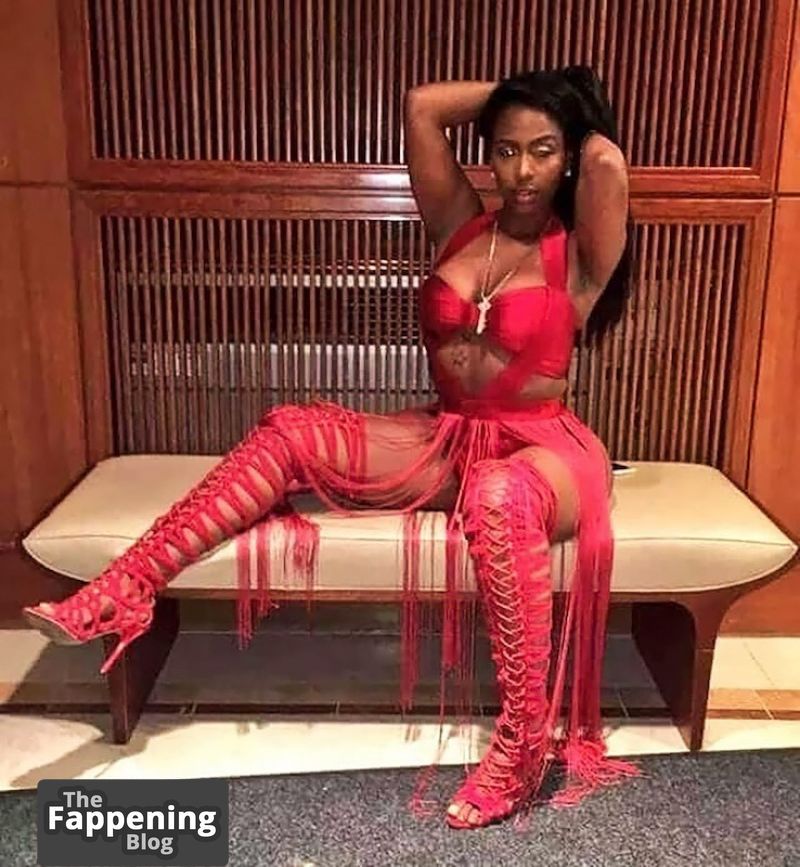 kash-doll-nude-and-sexy-photo-collection-40-the-fappening-pics