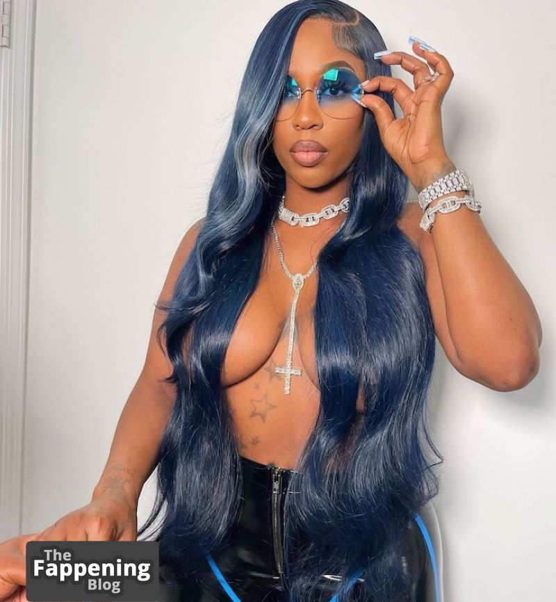 kash-doll-nude-and-sexy-photo-collection-43-the-fappening-pics