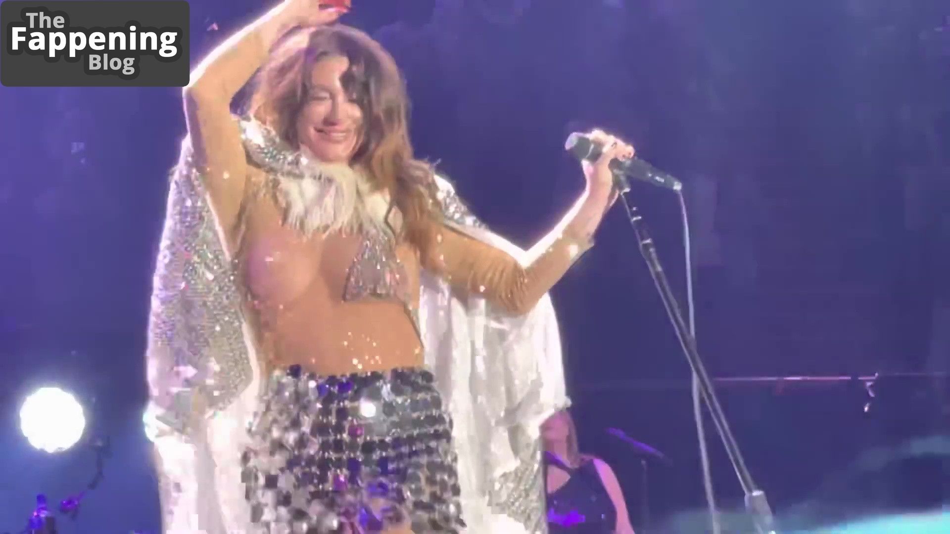 kesha-nackt-89349-the-fappening-pics_